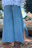 Frame Scoop Hem Pant Washed Denim